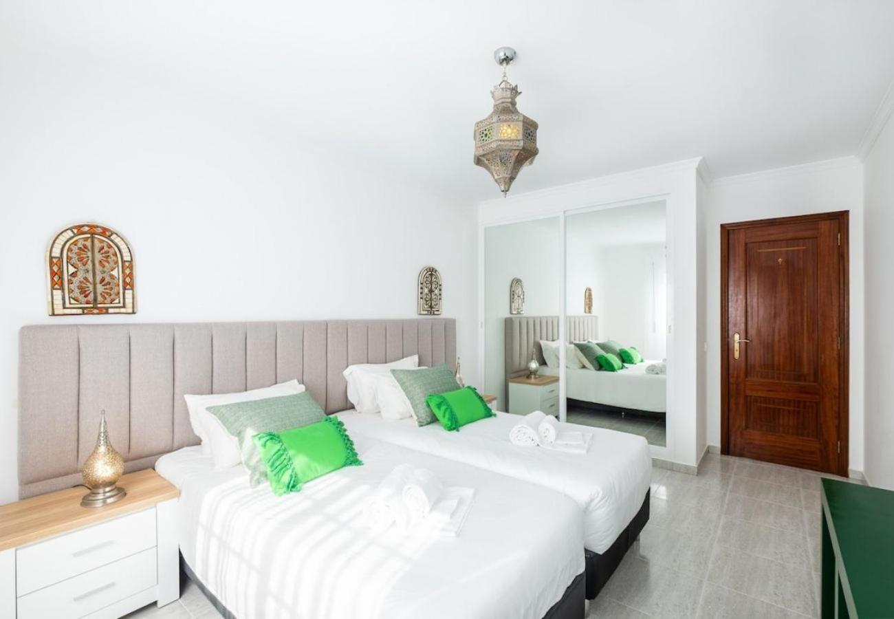 Nidio - Great Location Holiday home *