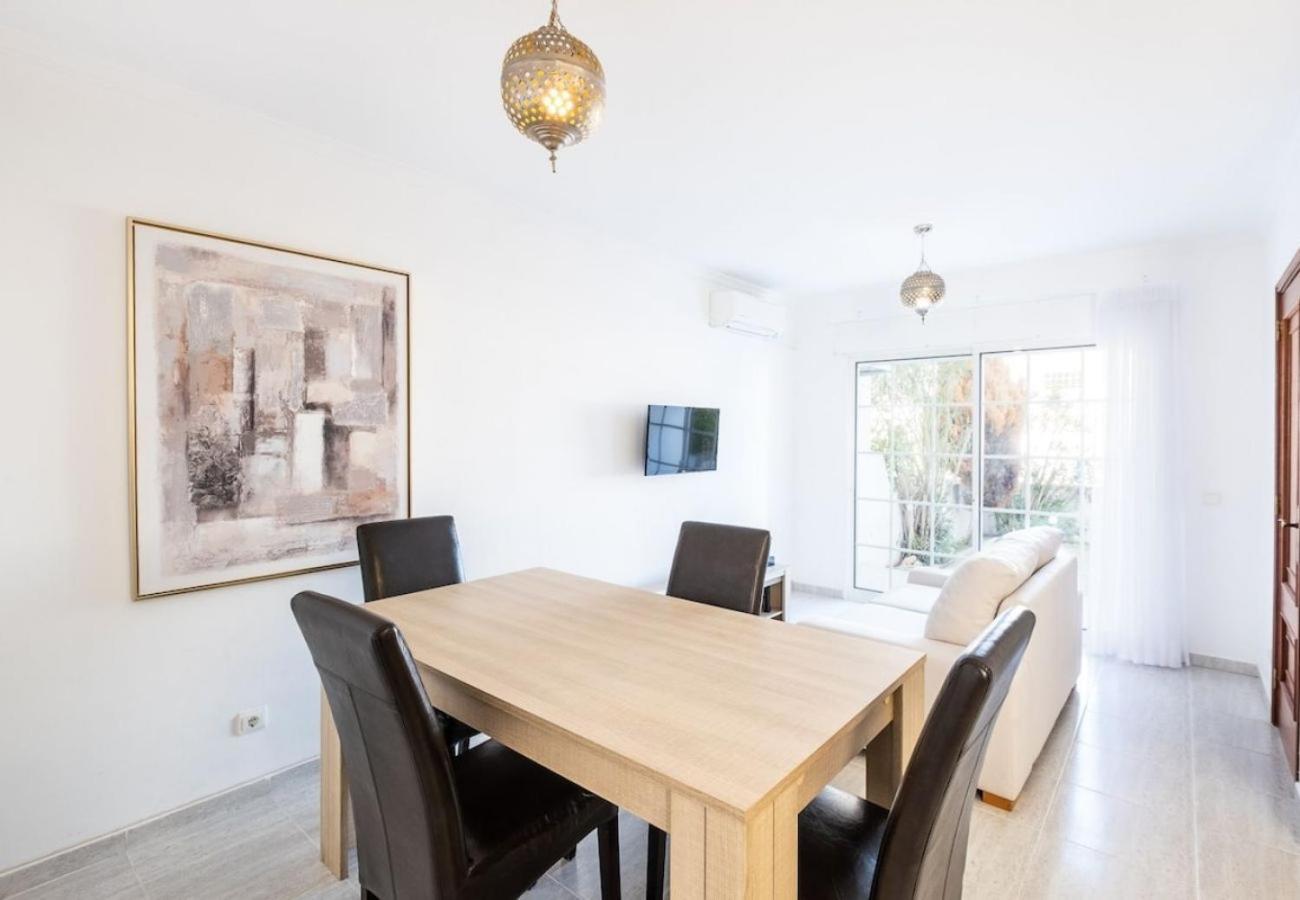 Nidio - Great Location * Albufeira